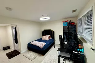 103 Derryfield Ct, Manchester, NH 03104 - Photo 11