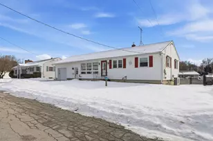 91 Miami Ct, Manchester, NH 03103 - Photo 3