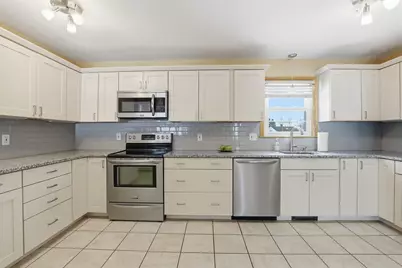 91 Miami Court, Manchester, NH 03103 - Photo 7