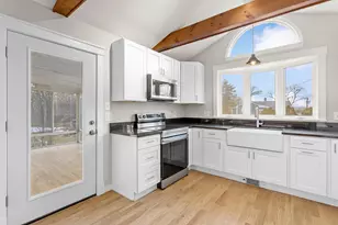 183 Gold St, Manchester, NH 03103 - Photo 19