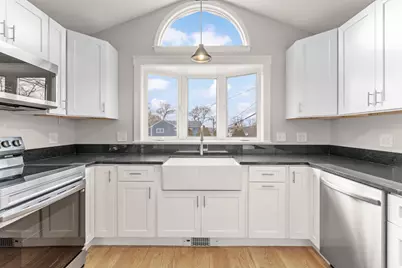 183 Gold Street, Manchester, NH 03103 - Photo 23