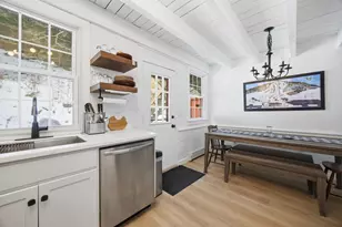 574 Willard Rd, Hartford, VT 05001 - Photo 13