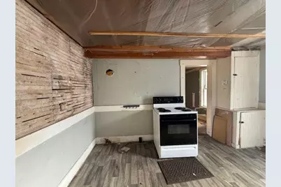 33 Munroe Street, Franklin, NH 03235 - Photo 13