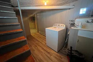 86 Elm St, Berlin, NH 03570 - Photo 43