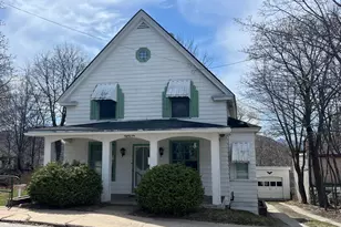 86 Elm St, Berlin, NH 03570 - Photo 3