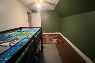 86 Elm St, Berlin, NH 03570 - Photo 37