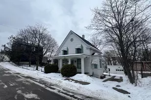 86 Elm St, Berlin, NH 03570 - Photo 7