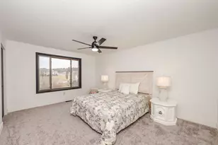 145 Canterbury Ln, Londonderry, NH 03053 - Photo 25