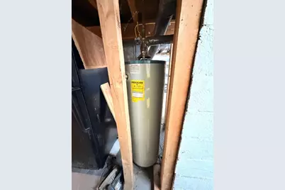 41 Main Street, Plaistow, NH 03865 - Photo 25