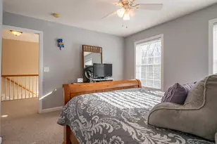 43 Lampton Dr, Derry, NH 03308 - Photo 27