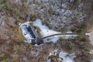 43 Lampton Dr, Derry, NH 03308 - Photo 5