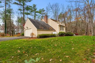 26 Meadowcrest Dr, Bedford, NH 03110 - Photo 35