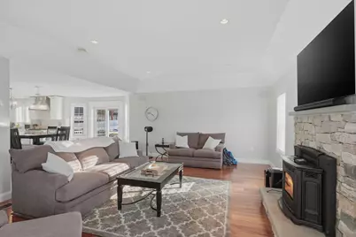 14 Premier Drive, Londonderry, NH 03053 - Photo 13