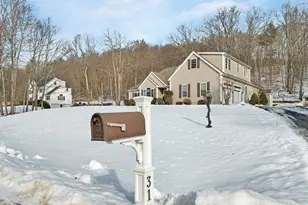 31 Long Meadow Dr, Brentwood, NH 03833 - Photo 9