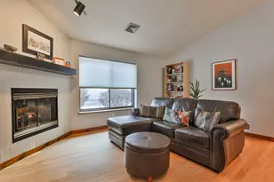 6 Dogwood Ct, Atkinson, NH 03811 - Photo 3