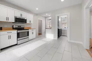 157 Summer St, Hartford, VT 05001 - Photo 19