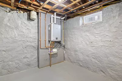 276 Salmon Street, Manchester, NH 03104 - Photo 29