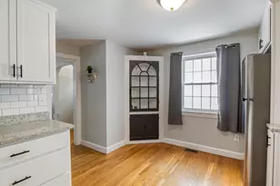 276 Salmon St, Manchester, NH 03104 - Photo 9