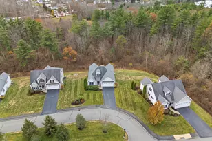 10 Dewberry Ln, Hooksett, NH 03106 - Photo 11