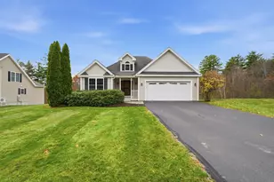 10 Dewberry Ln, Hooksett, NH 03106 - Photo 13