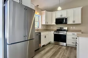 5 Dwyer St, Merrimack, NH 03054 - Photo 3