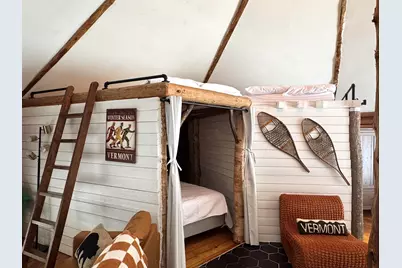 438 Old Bradley Road, St. Johnsbury, VT 05819 - Photo 9