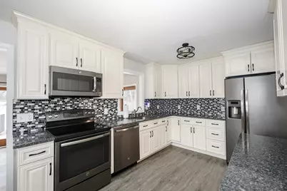 16 Bullard Drive, Hooksett, NH 03106 - Photo 9