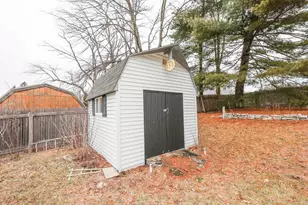 16 Bullard Dr, Hooksett, NH 03106 - Photo 29