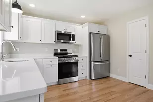 35 Brooks Rd, Seabrook, NH 03874 - Photo 21