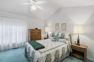 47 Lexington Ct, Hudson, NH 03051 - Photo 11