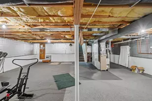 47 Lexington Ct, Hudson, NH 03051 - Photo 17