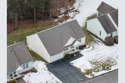 47 Lexington Court, Hudson, NH 03051 - Photo 3