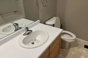 10 Checkerberry Ln, Londonderry, NH 03053 - Photo 33