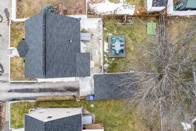 11 Lincoln Street, Manchester, NH 03103 - Photo 35