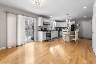 15 Double Brook Rd, Manchester, NH 03109 - Photo 17