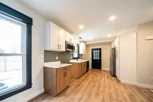 36B Courtland St, Nashua, NH 03064 - Photo 5