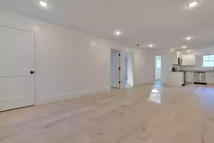 4 Cape Coral Wy, Rochester, NH 03867 - Photo 9