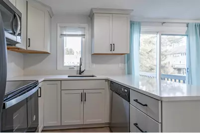 36 Profile Circle, Nashua, NH 03063 - Photo 3