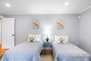 605 Straw Hill Rd, Manchester, NH 03104 - Photo 23