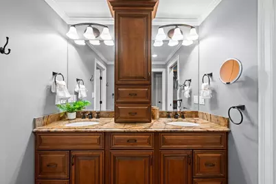 605 Straw Hill Road, Manchester, NH 03104 - Photo 17