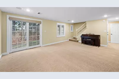 605 Straw Hill Road, Manchester, NH 03104 - Photo 27