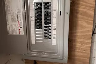 117 Lawrence Rd, Salem, NH 03079 - Photo 15