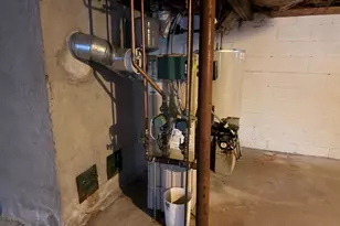 117 Lawrence Rd, Salem, NH 03079 - Photo 13