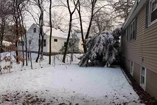 117 Lawrence Rd, Salem, NH 03079 - Photo 17