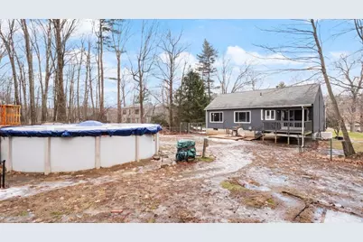 48 Redfield Circle, Derry, NH 03038 - Photo 25