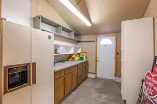 21 Victor Ave, Nashua, NH 03060 - Photo 31