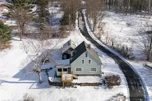 82 White Hill Rd, Claremont, NH 03743 - Photo 15