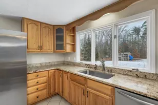 132 Dustin Tavern Rd, Weare, NH 03281 - Photo 9