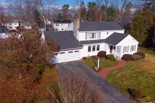 104 N Gate Rd, Manchester, NH 03104 - Photo 7