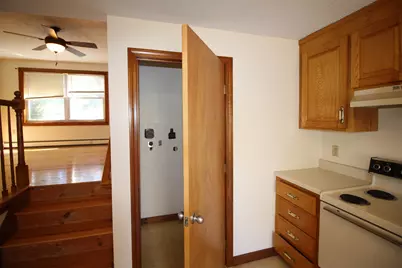 76 Franklin Street, Derry, NH 03038 - Photo 3